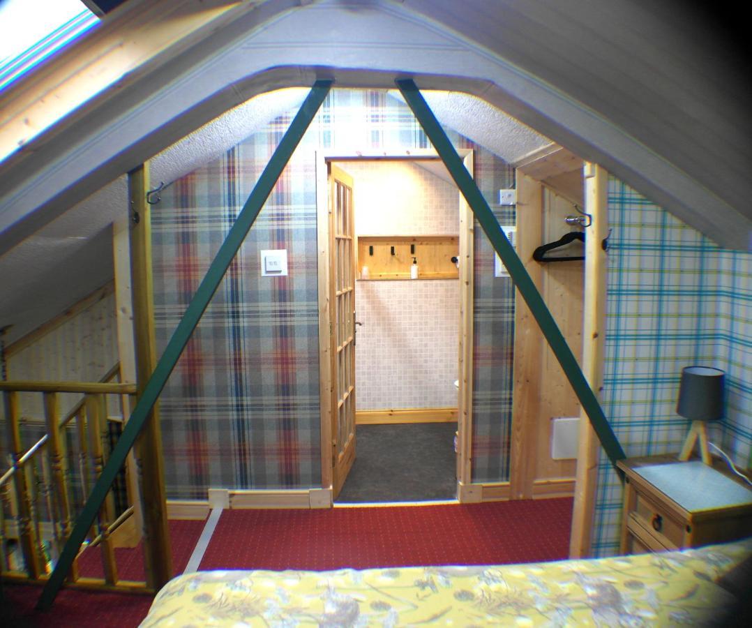The Steading Highland Glen Lodge ドラムナドロッキット エクステリア 写真