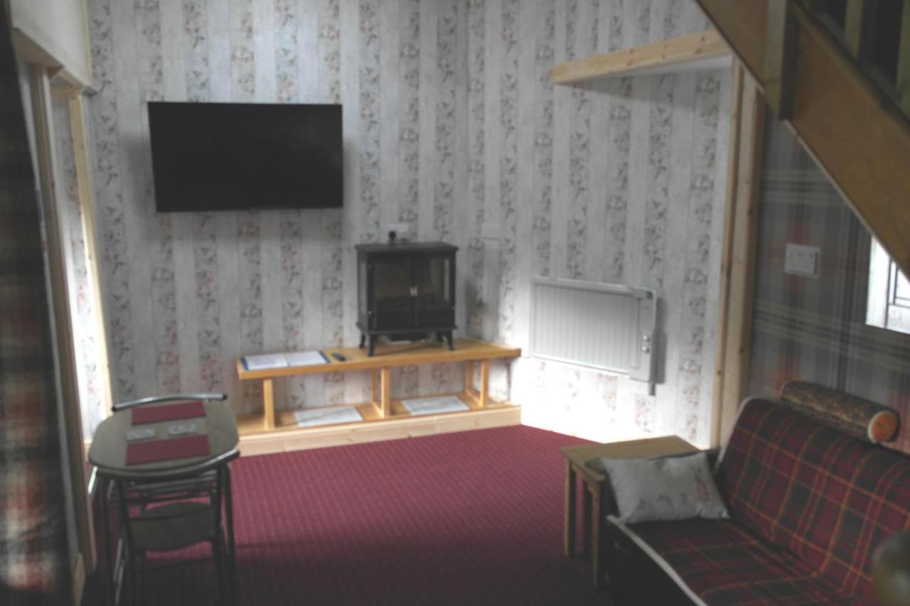 The Steading Highland Glen Lodge ドラムナドロッキット エクステリア 写真